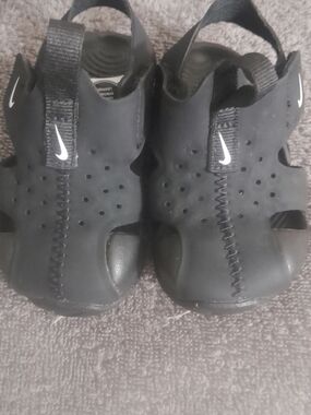Nike Babys' Black Water-Ready Sandals
